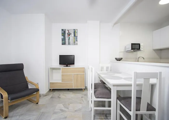 Vicente Id13 Apartment *